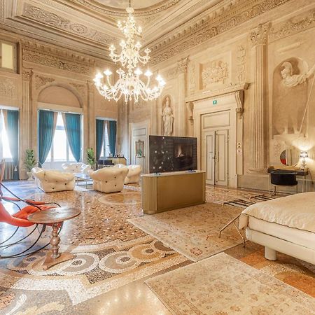 Corte Realdi - Palazzo Camozzini Verona Eksteriør billede