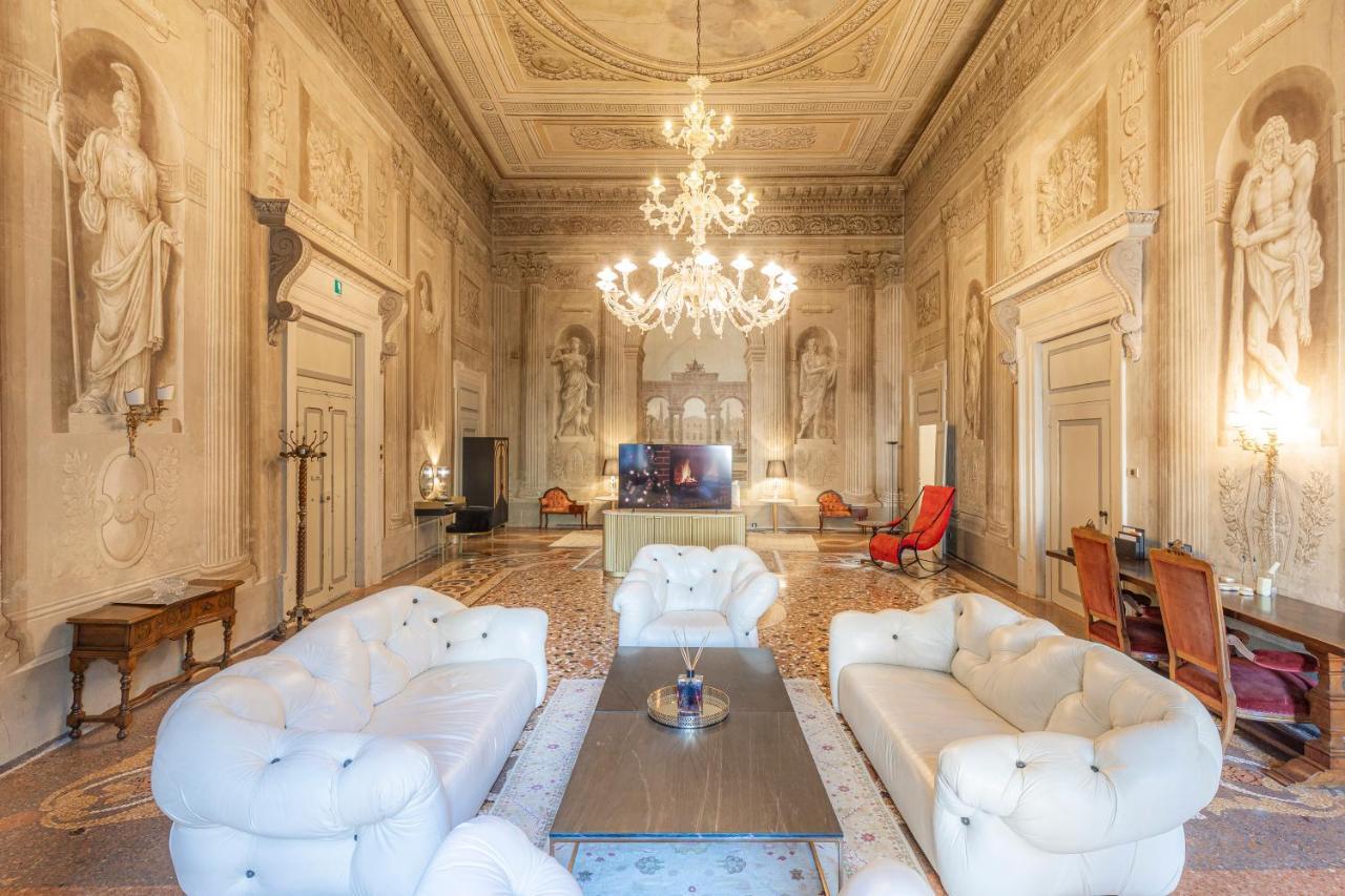Corte Realdi - Palazzo Camozzini Verona Eksteriør billede