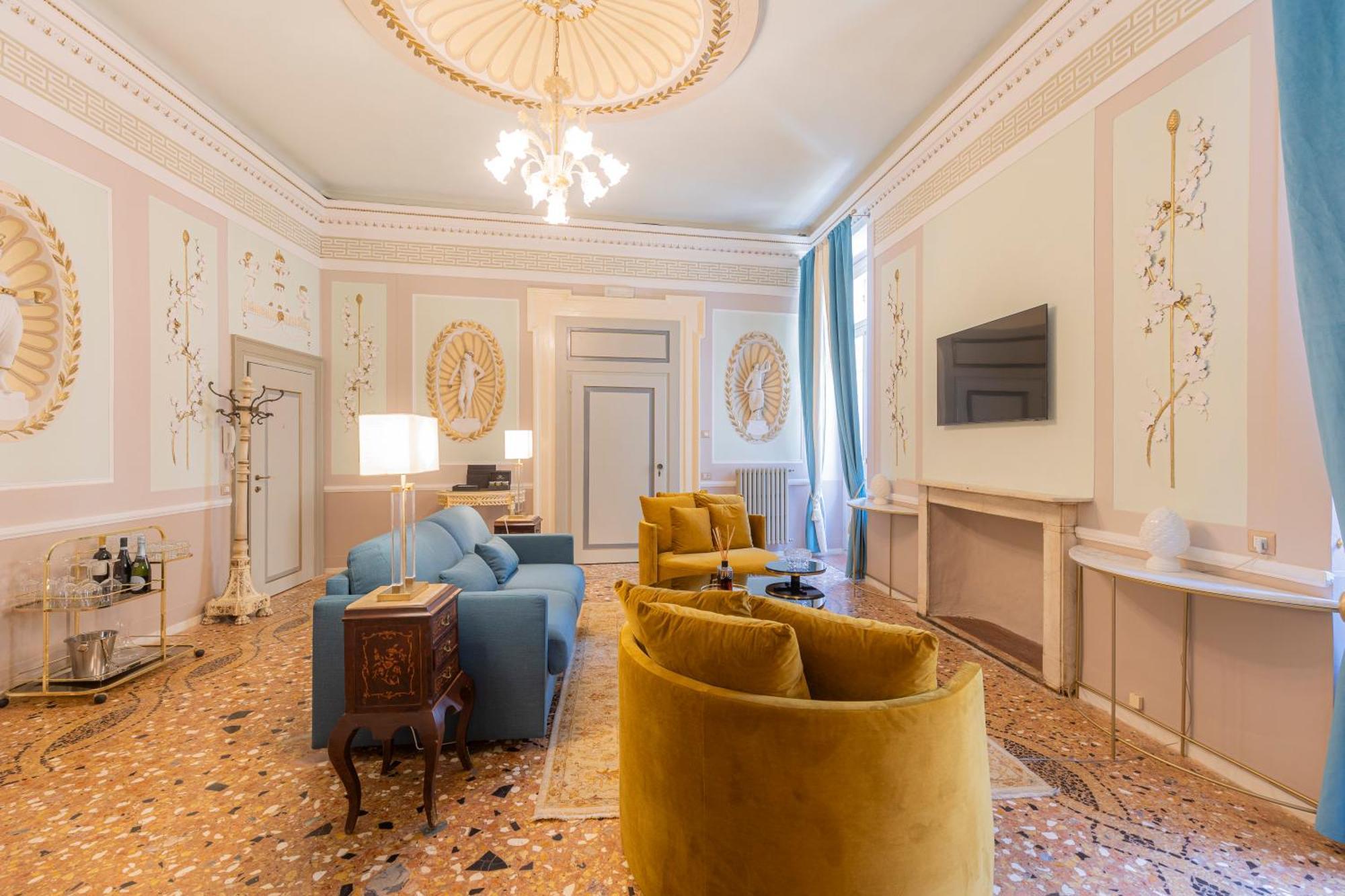 Corte Realdi - Palazzo Camozzini Verona Eksteriør billede